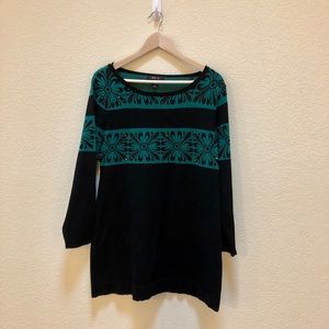 Green and black style&Co. tunic